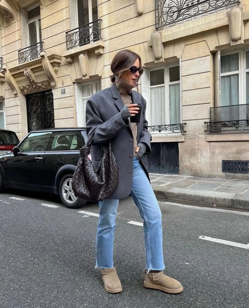 11- Add a Blazer to Your Jeans