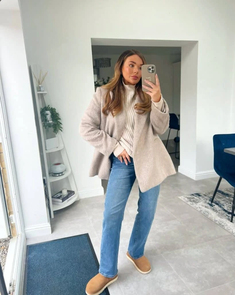 15- Finish Jeans with a Blazer