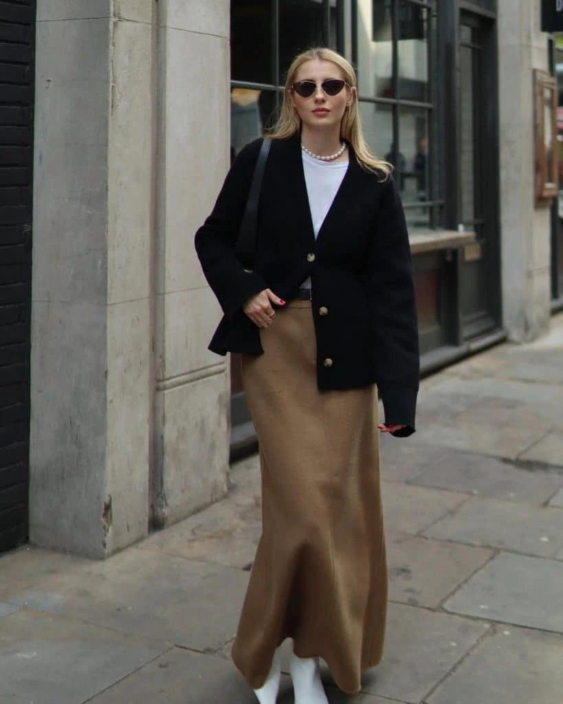 4- Maxi Skirt With a Cozy Knit