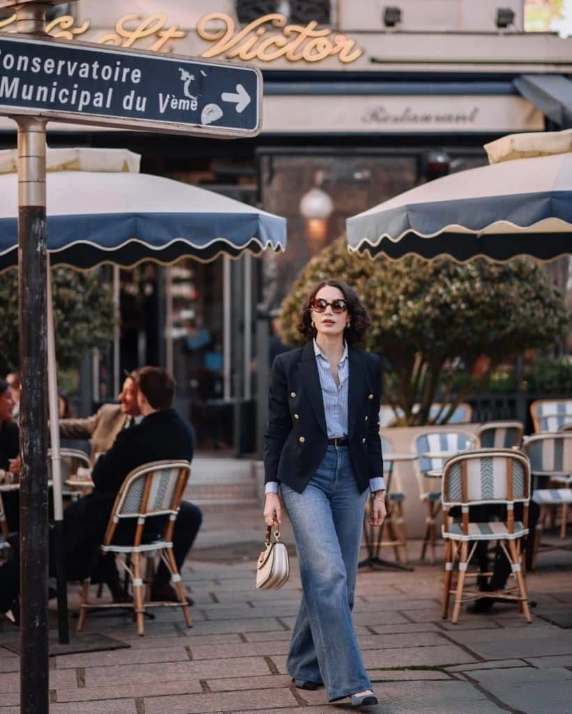 2- The Structured Blazer