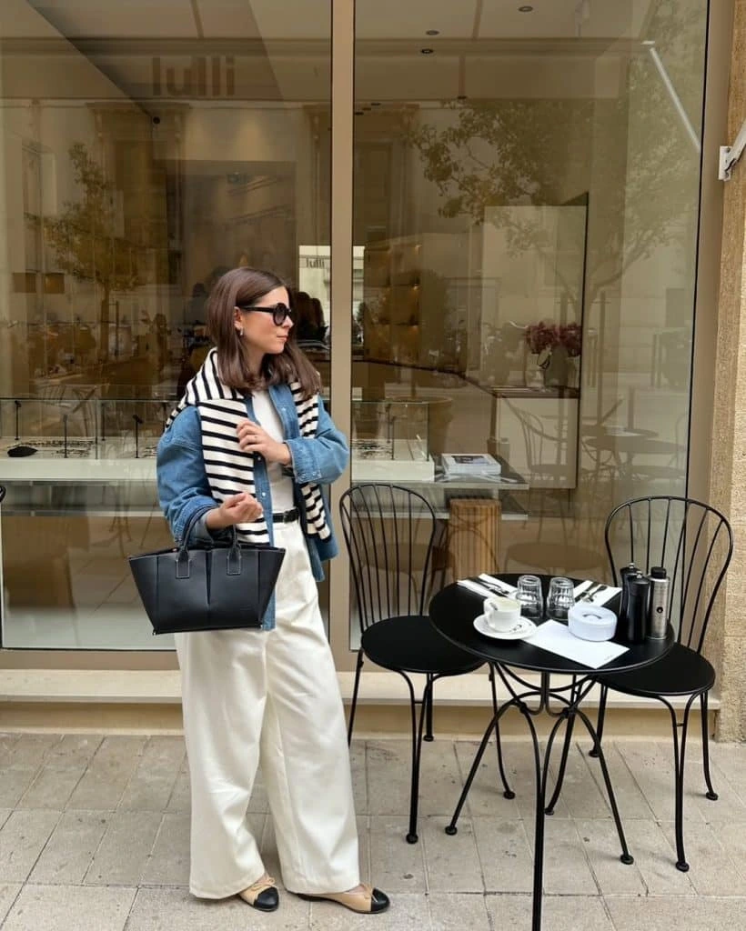 6- The White Shirt and Sneakers Formula