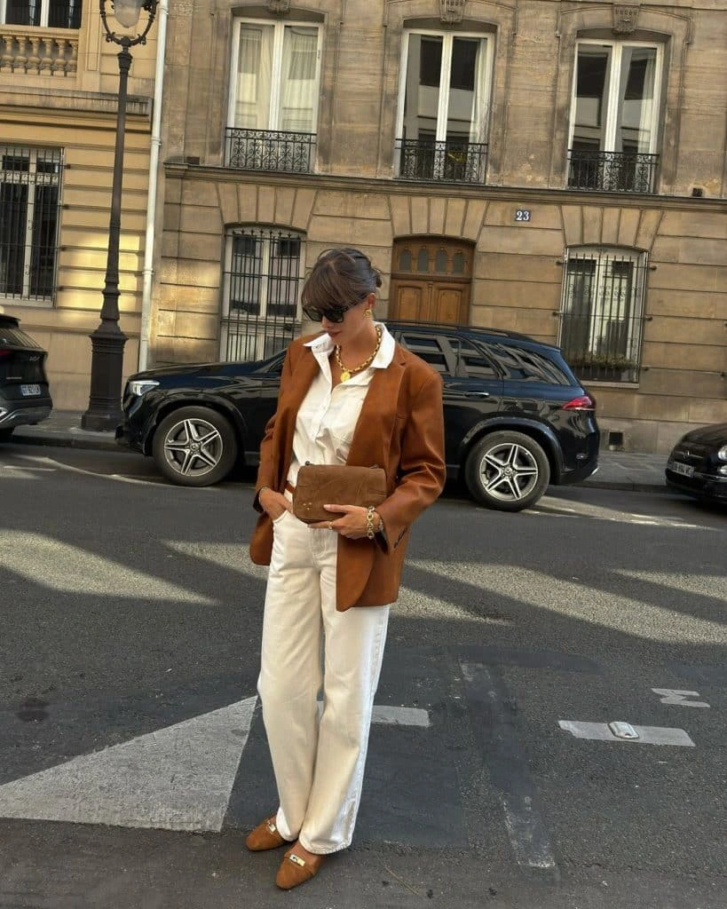 4- Try A Rich Monochrome Look