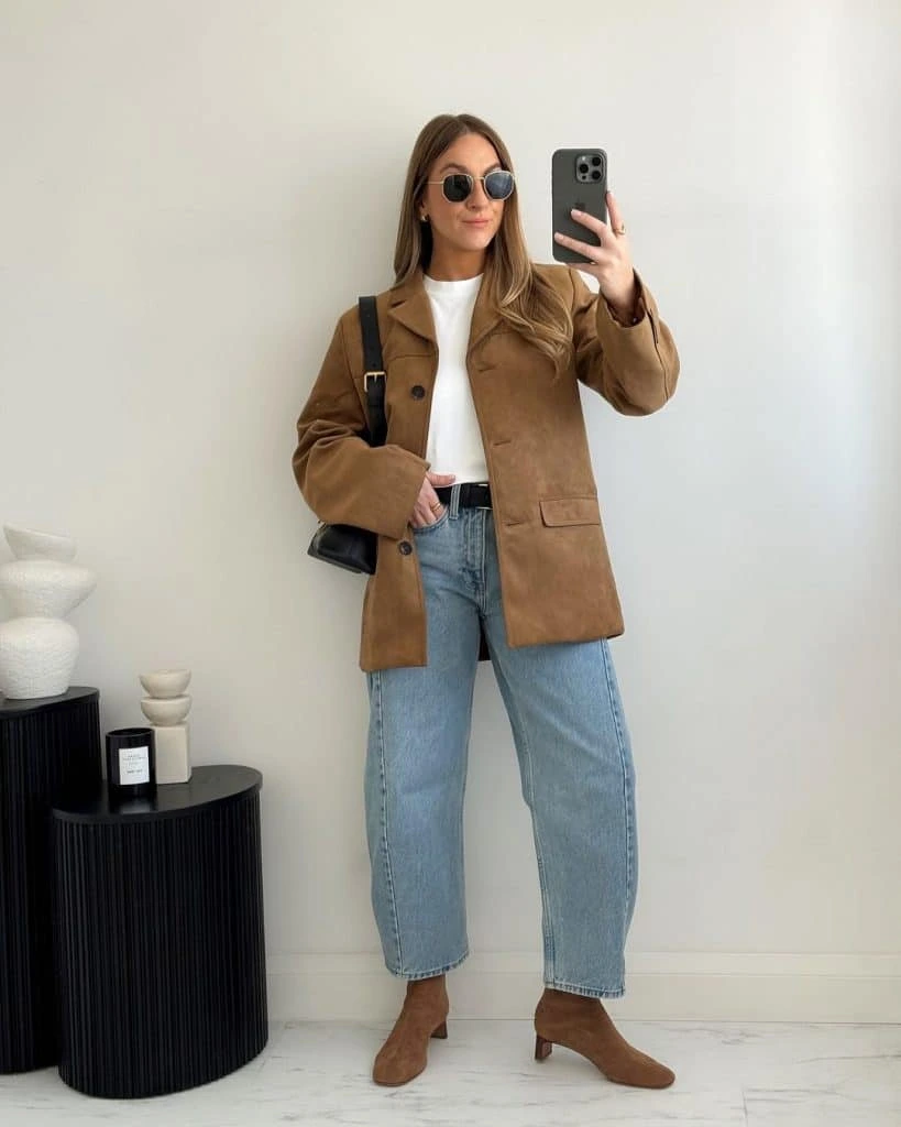 1- White Tee and Barrel Jeans