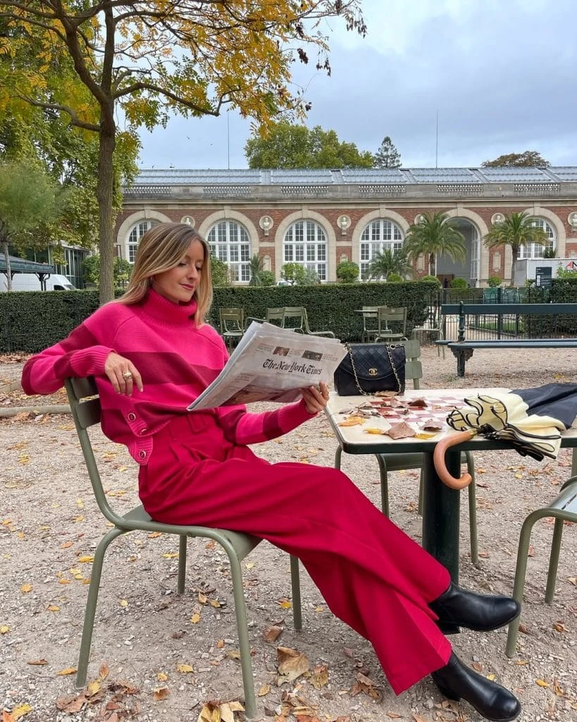 11- Choose Wide-Leg Pink Trousers