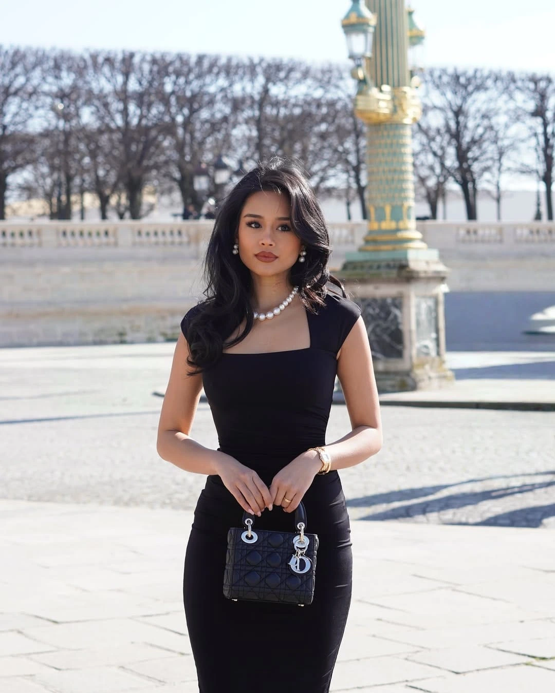 14- Fitted Cap-Sleeve Dress