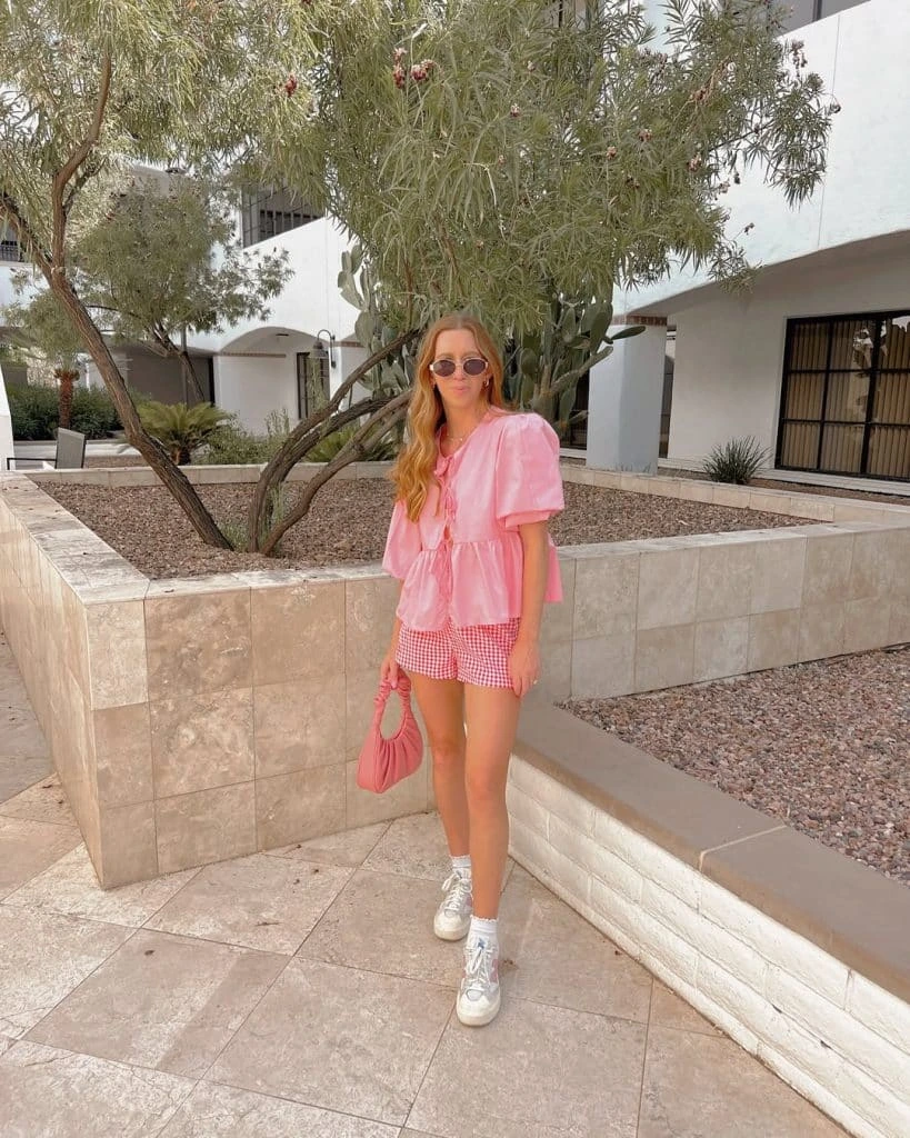 6- Keep Pink Casual