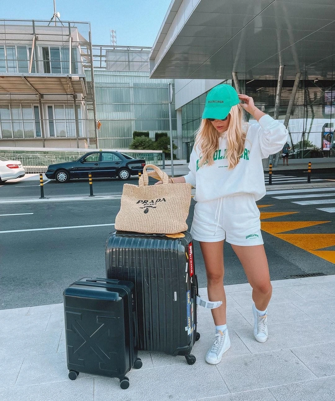 6- White Sweatshirt and Shorts